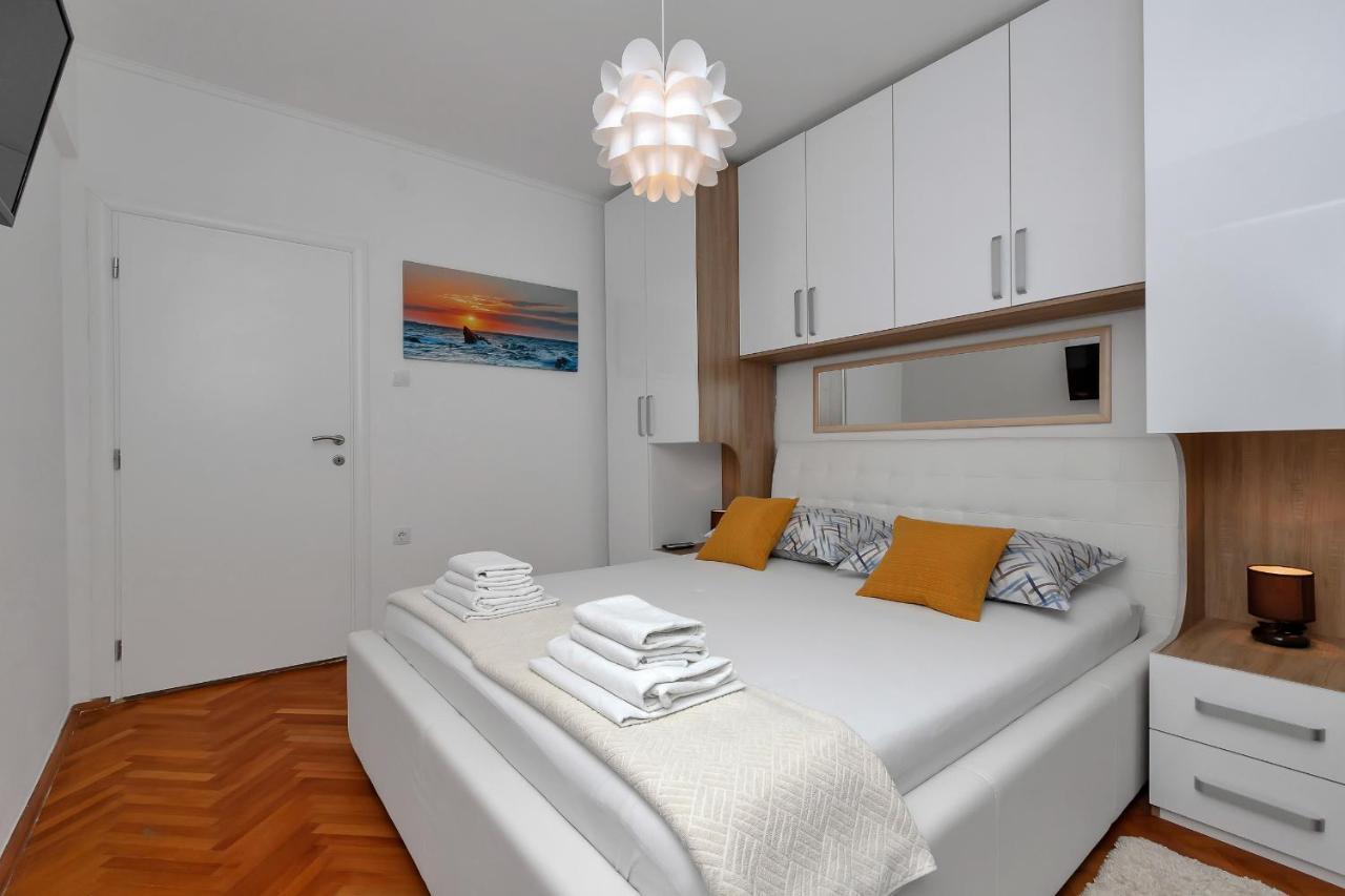 Sabina Apartment Makarska